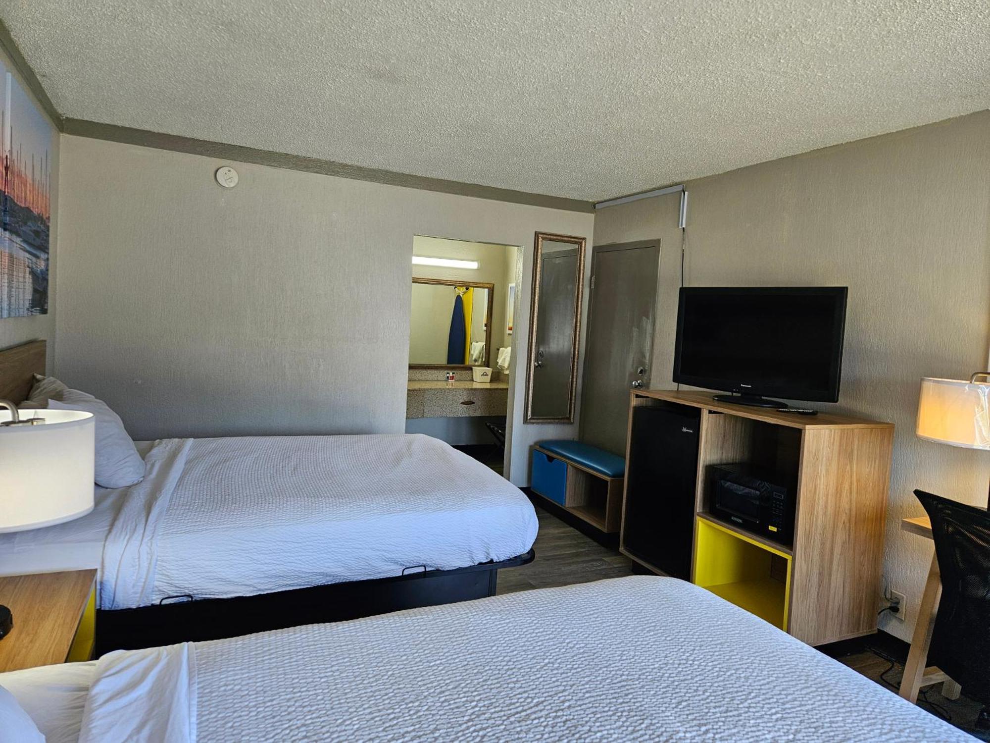 Days Inn By Wyndham וושינגטון מראה חיצוני תמונה